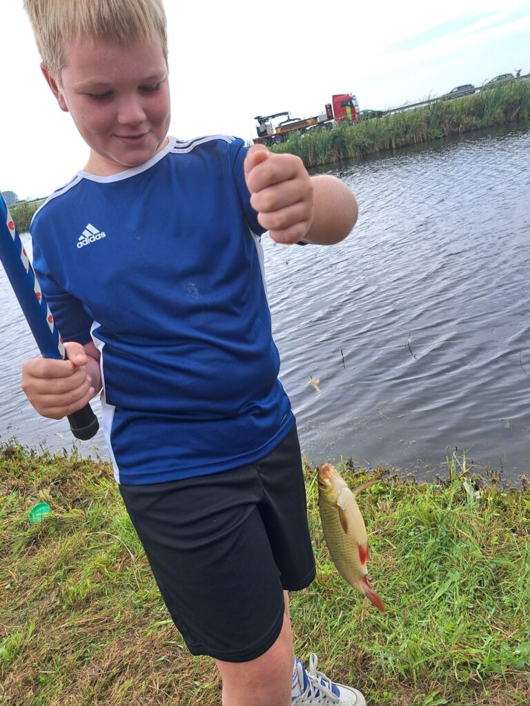 Jeugdvismiddag 2026 bij HSV Hoop Op Geluk, foto 4.